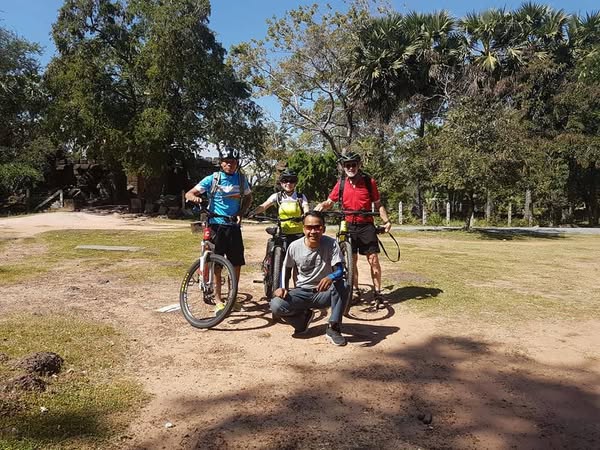 Explore Angkor Wat Biking Tour 1 Day
